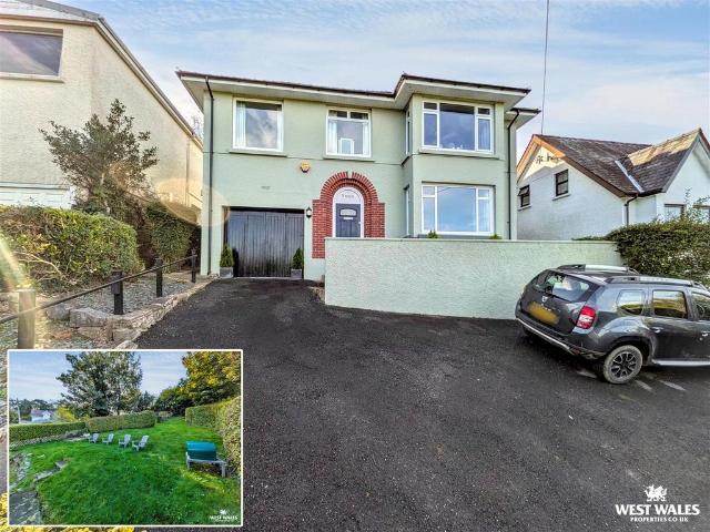House for sale in Llangynnwr, Carmarthen