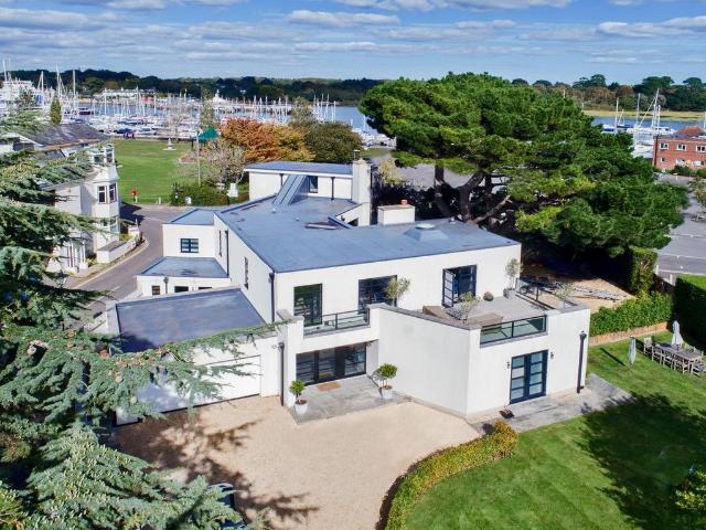 House for sale in Walhampton, Ashurst Bridge