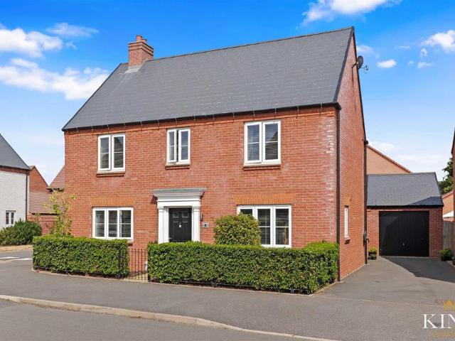 House for sale in Alderminster, Warwickshire