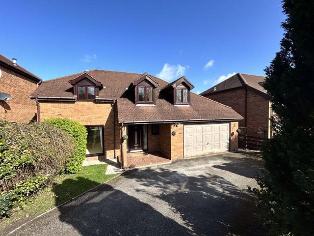House for sale in Colwyn Bay, Wales