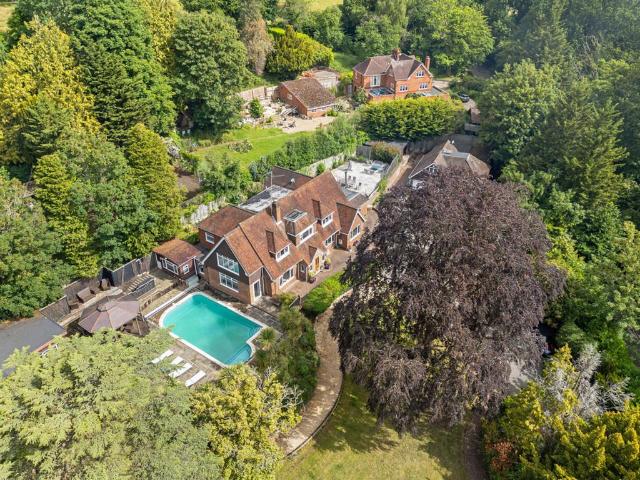 House for sale in Cookham
