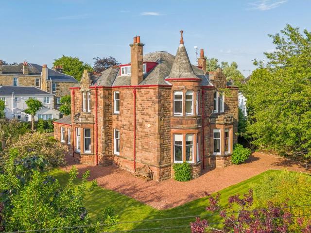 House for sale in New Cathcart, Newlands