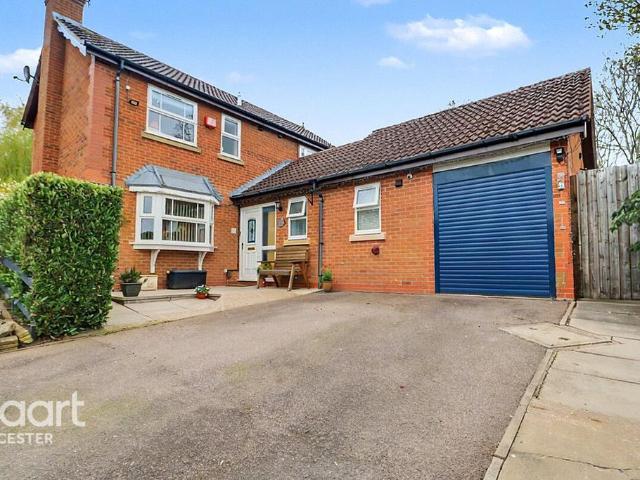 House for sale in Stanford On Avon, Leicestershire