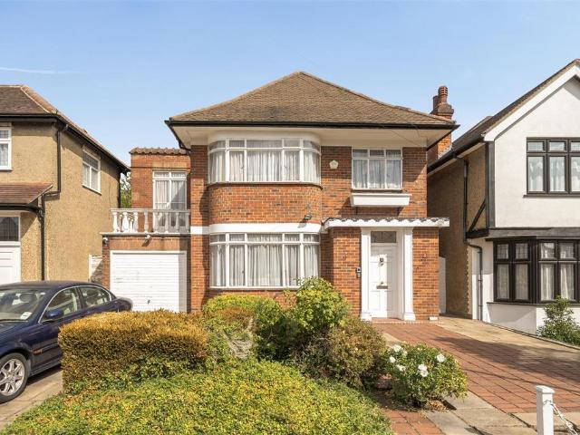 House for sale in Broadfields, Greater London