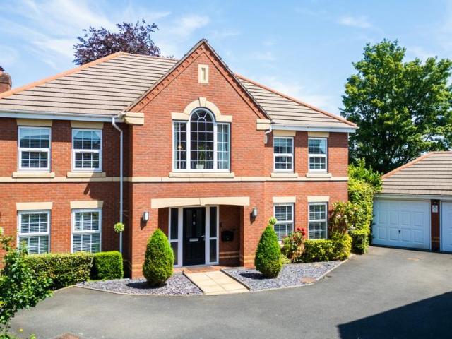 House for sale in Aldridge, West Midlands