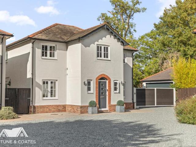 House for sale in Harlow, Essex