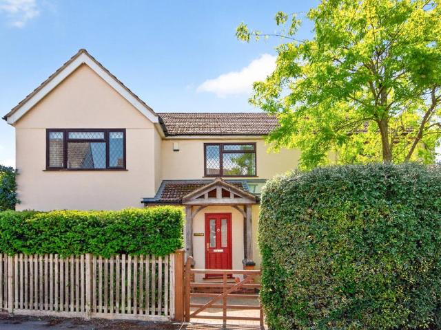 House for sale in Blackmore, Hook End and Wyatts Green, Navestock Side