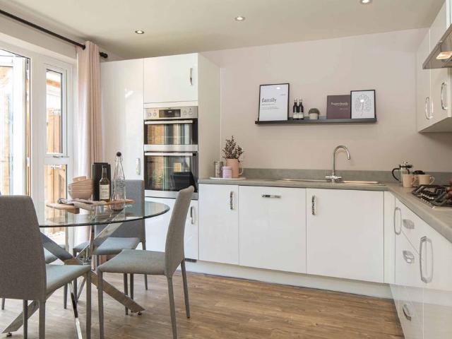 House for sale in Barton In Fabis, East Midlands
