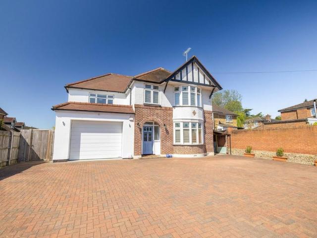 House for sale in Swallow, Buckinghamshire