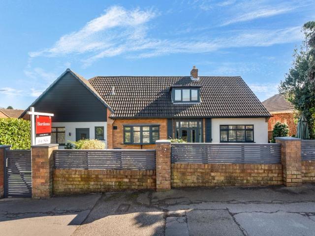 House for sale in Gornal Wood, Lower Gornal