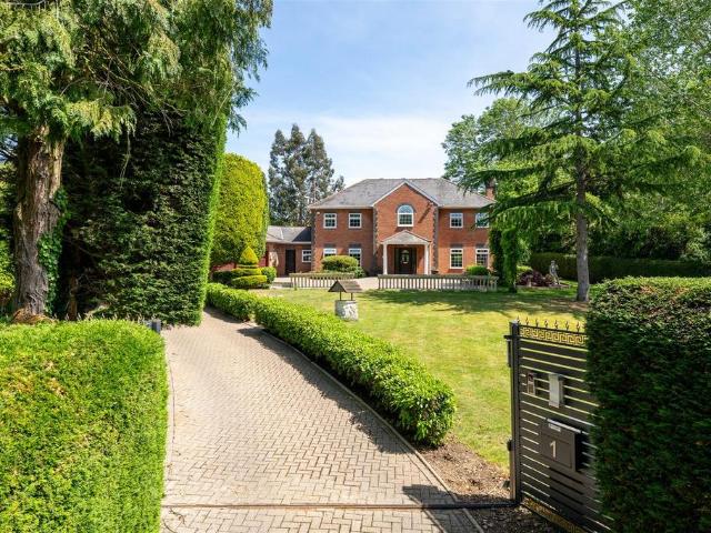 House for sale in Bedford