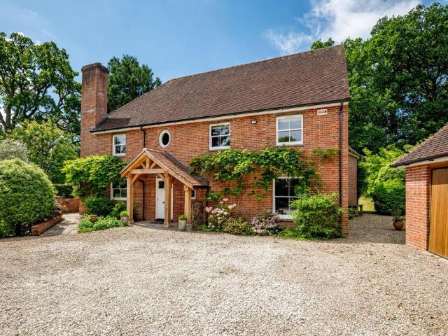 House for sale in Alderbury, Whaddon