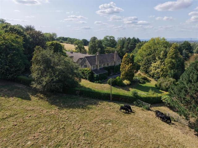 House for sale in Pamington, Gloucestershire