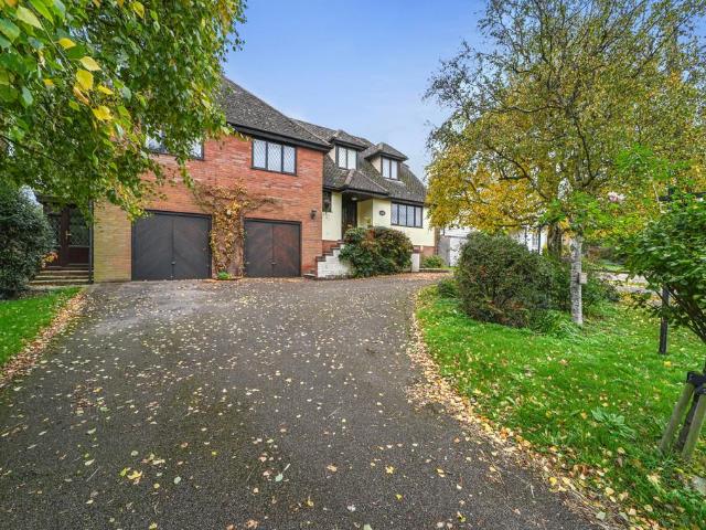 House for sale in Fordham Heath, Essex