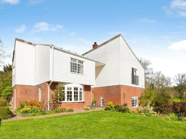 House for sale in Chelmondiston, Suffolk