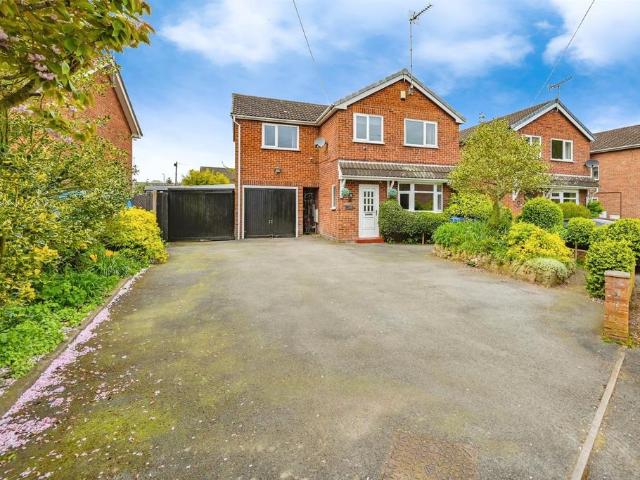 House for sale in The Heath, Beamhurst