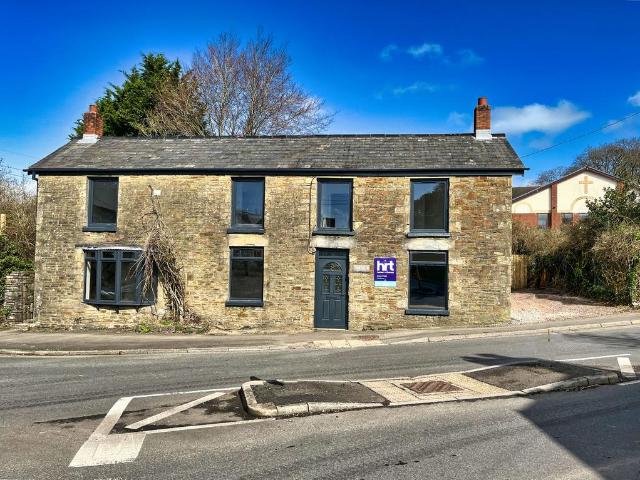 House for sale in Pontyclun, Wales