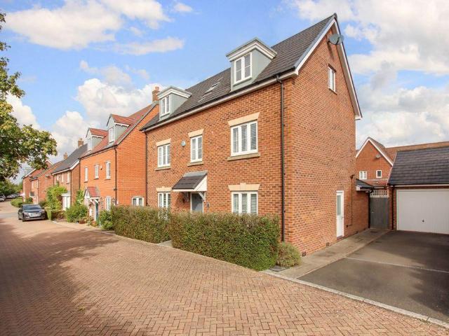 House for sale in Pitstone