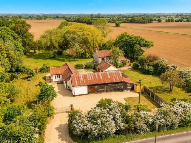 House for sale in East Tuddenham, Norfolk