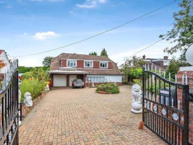 House for sale in Priest Down, Hampshire