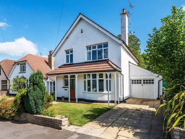 House for sale in Pachesham Park, Surrey