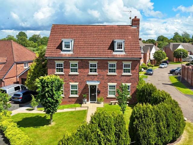 House for sale in Weston and Crewe Green
