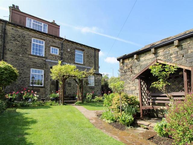 House for sale in Sowerby Bridge, Boulderclough