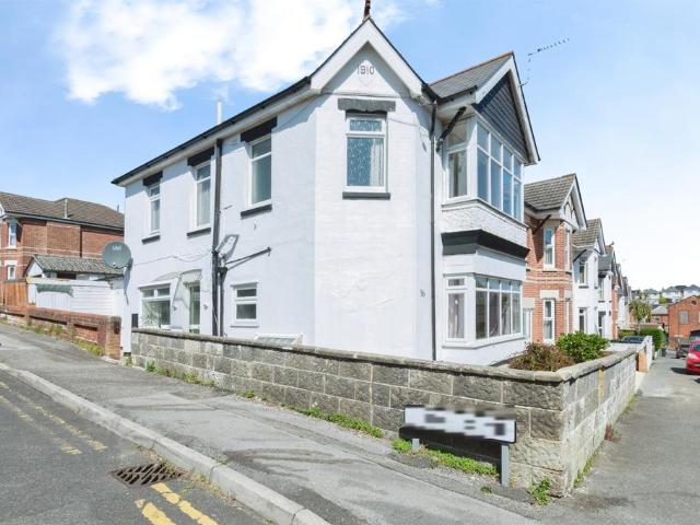 House for sale in Charminster, Bournemouth