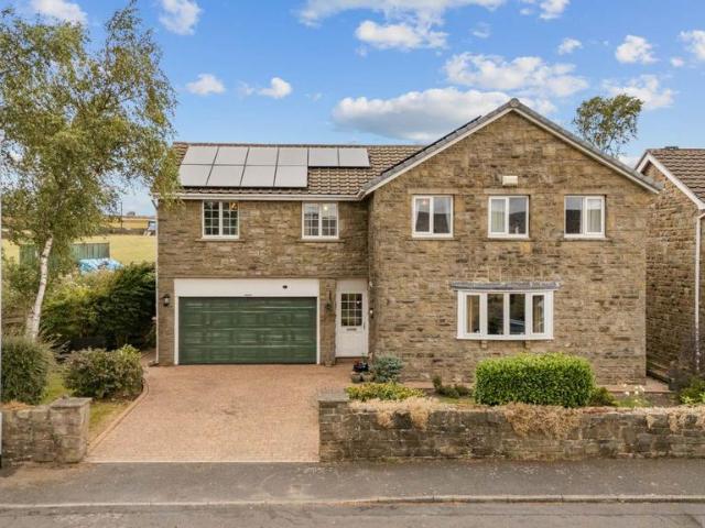 House for sale in Meltham, West Yorkshire