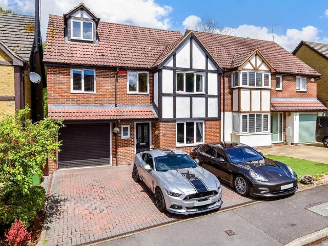 House for sale in Midway, Kent