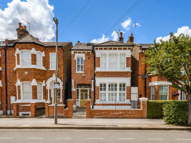 House for sale in Wandsworth, Greater London