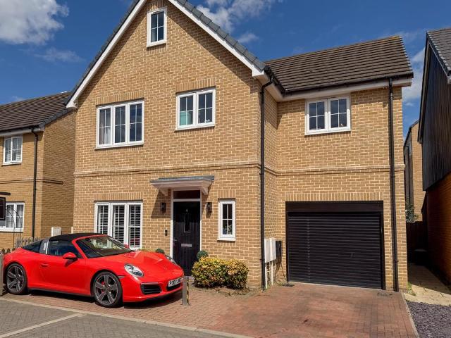 House for sale in Fordham Heath, Essex