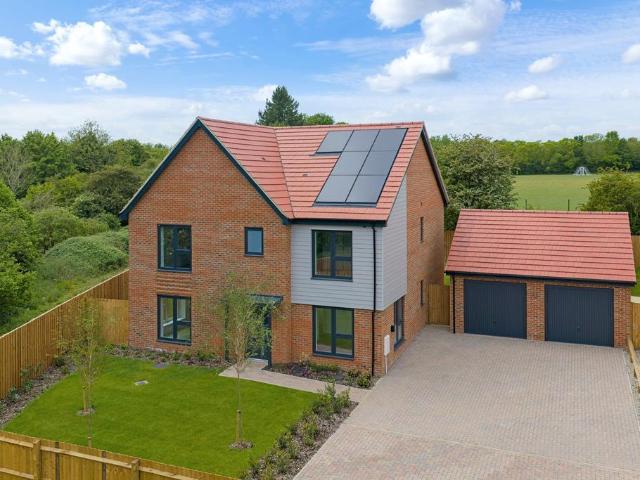 House for sale in Duton Hill, Essex