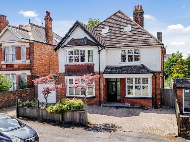 House for sale in Folkestone