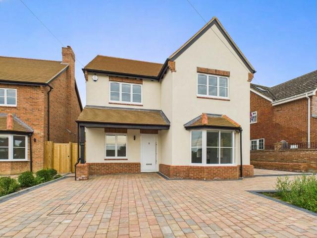 House for sale in Quainton