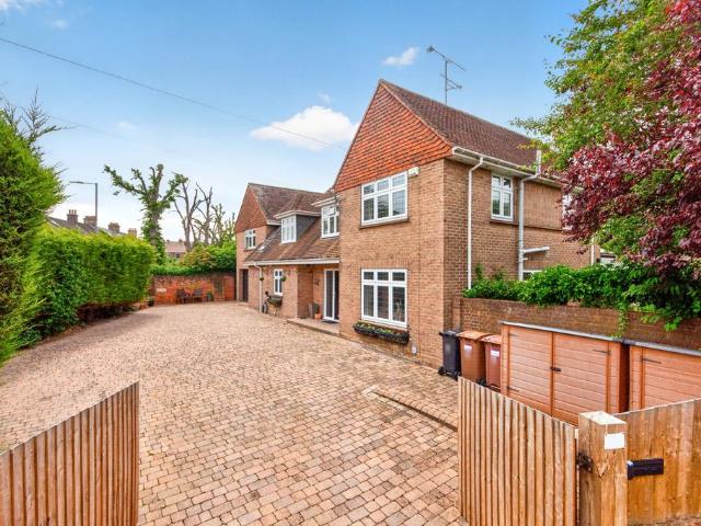 House for sale in Moulsham, Chelmsford