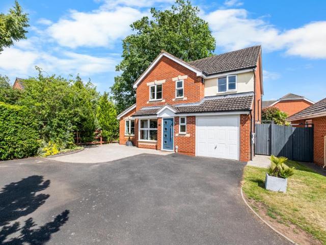House for sale in Bromsgrove