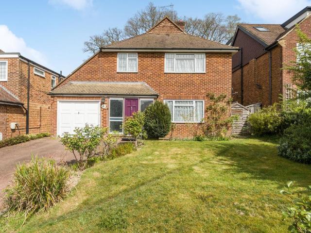 House for sale in Hawkenbury, Sandown Park
