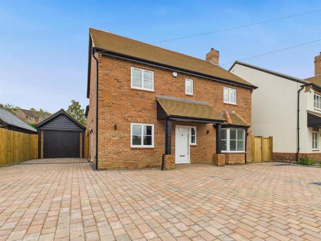 House for sale in Quainton