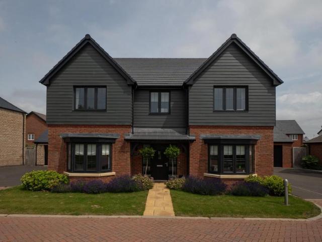 House for sale in Shackleton Village, Stratford-on-Avon
