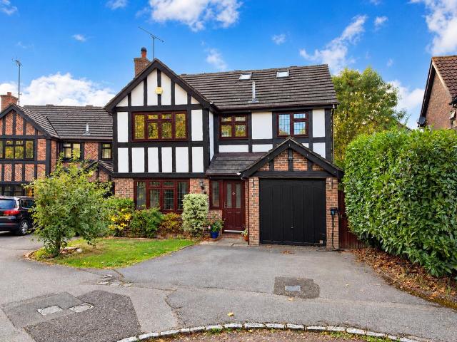 House for sale in Lower Earley, Shinfield