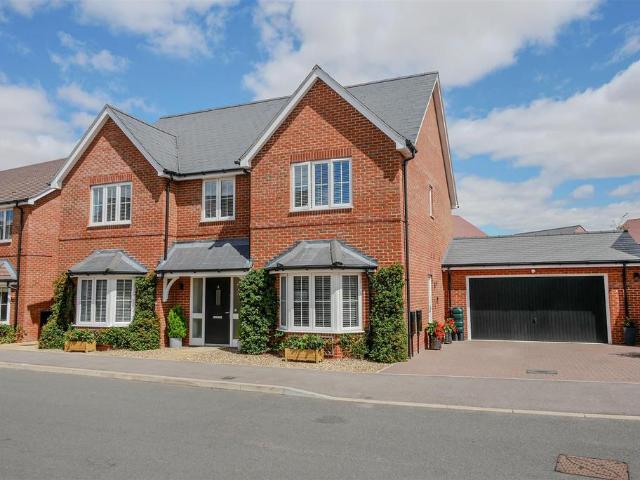 House for sale in Berrick Salome, Oxfordshire