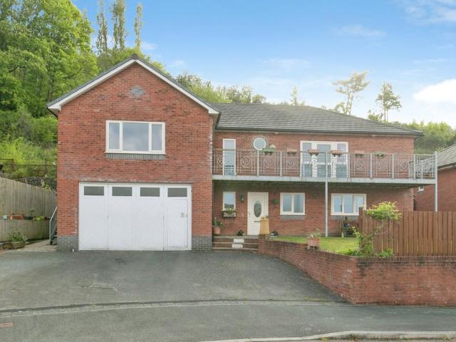 House for sale in Llanddulas and Rhyd-y-Foel, Llanddulas