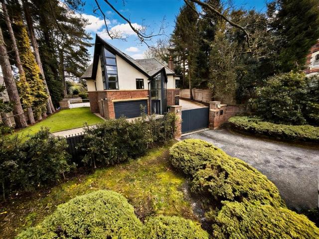 House for sale in Wilmslow Park, Wilmslow