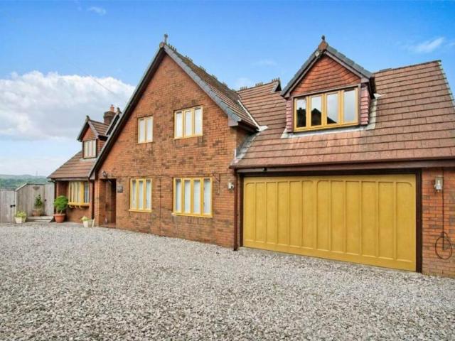 House for sale in Pontypridd, Wales