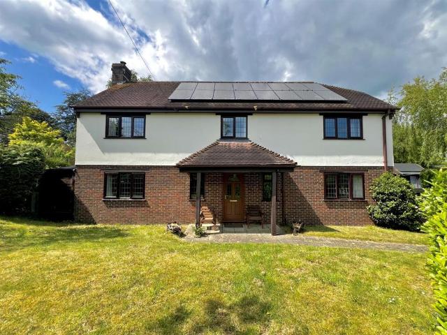 House for sale in Okeford Fitzpaine, Shillingstone