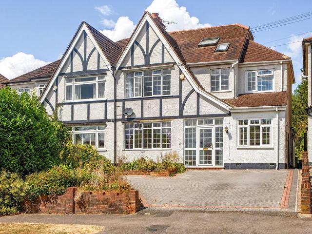House for sale in Greater London