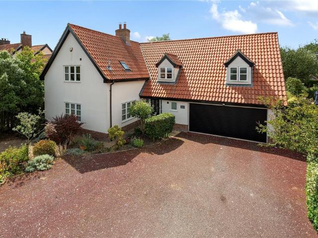 House for sale in Bedingfield, Suffolk