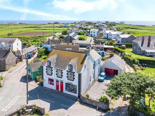 House for sale in Landewednack, Lizard
