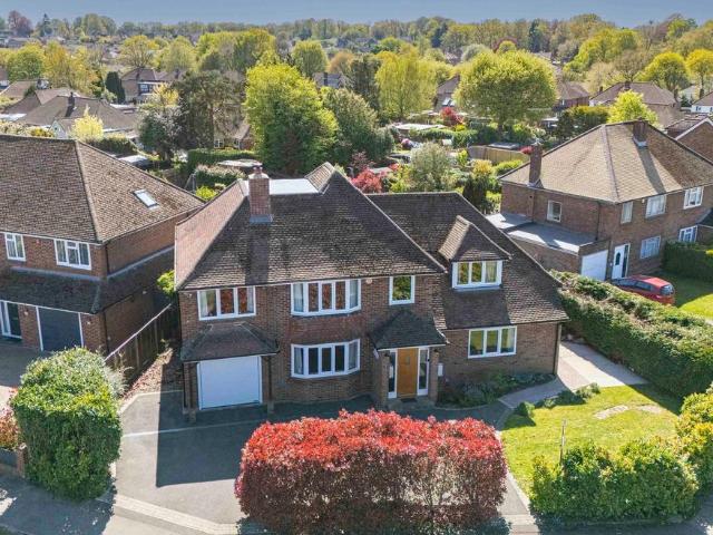 House for sale in Chepping Wycombe, Tylers Green